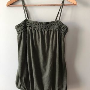 Old Navy Crochet Top Size Medium